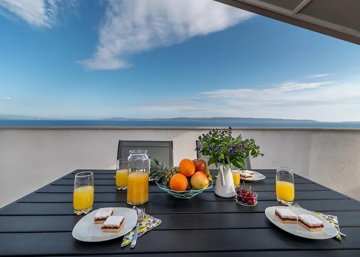 Stela; Charming 1bedroom Apt. With A Stunning View Трогір