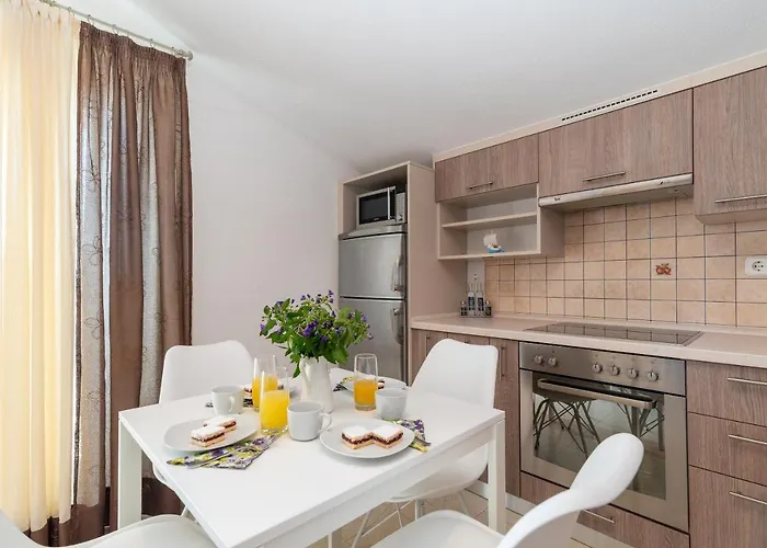 Stela; Charming 1bedroom Apt. With A Stunning View * Трогір