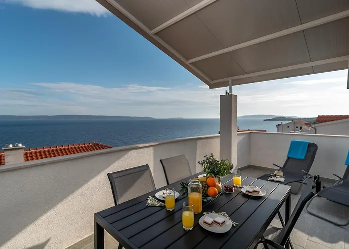 Stela; Charming 1bedroom Apt. With A Stunning View Apartmán Trogir