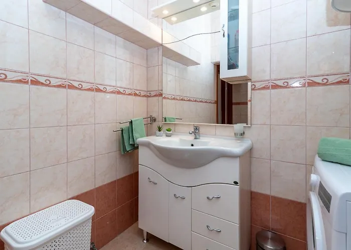 Stela; Charming 1bedroom Apt. With A Stunning View Apartmán