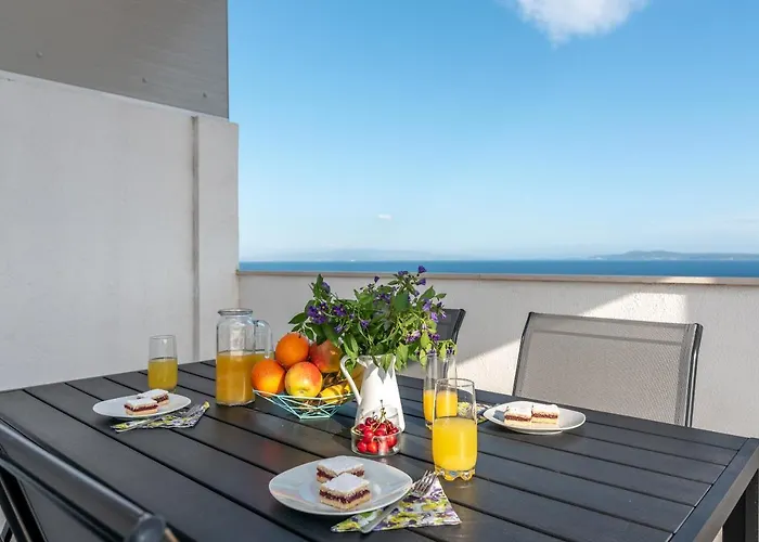 Stela; Charming 1bedroom Apt. With A Stunning View Apartmán Trogir